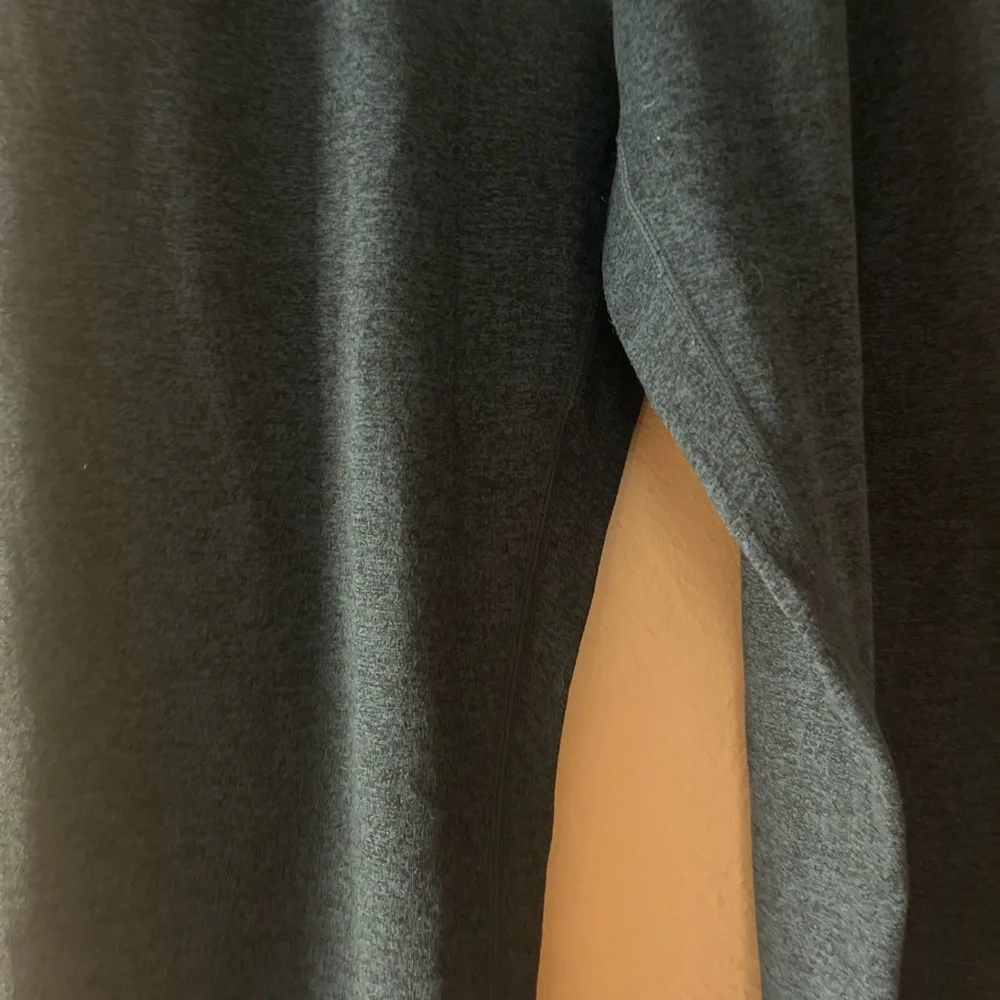 Women's Vuori Joggers with Drawstring - Picture 5 of 12